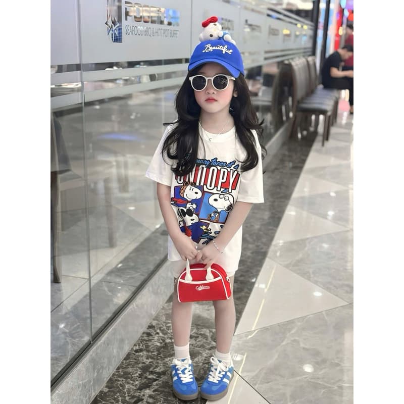 Áo thun cho bé hình snopyy xanh