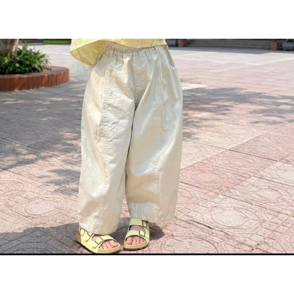 Quần kaki dáng baggy cho bé gái